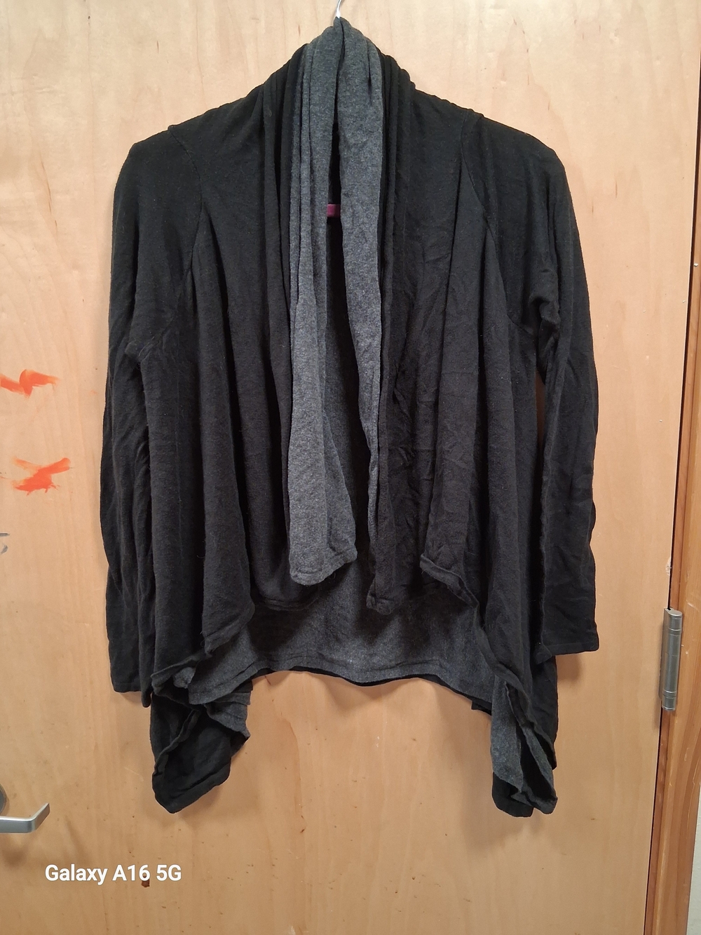 Draped Open-Front Women's Cardigan in Black and Gray